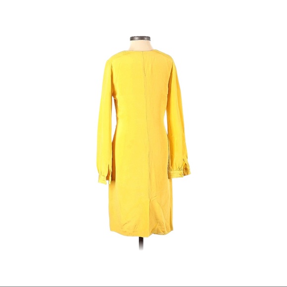 CLASSIQUES ENTIER size 0 yellow 100% silk dress in very good condition - Picture 2 of 9